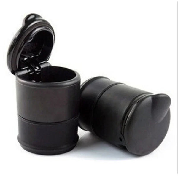 Car ashtray large capacity, convenient, compact and does not take up much space, so the car can be suitable for all models.